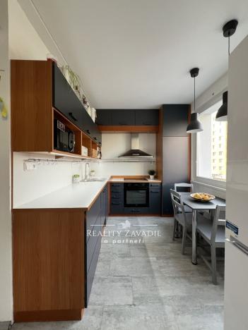 Prodej bytu 3+1, Pardubice, Luďka Matury, 65 m2