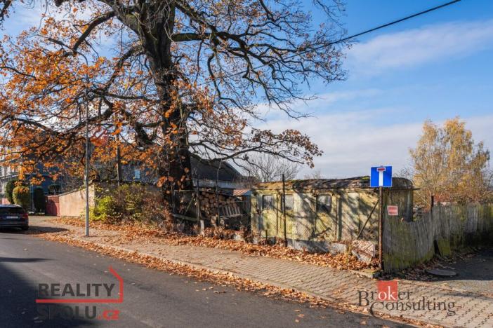 Prodej pozemku pro bydlení, Pardubice, 924 m2