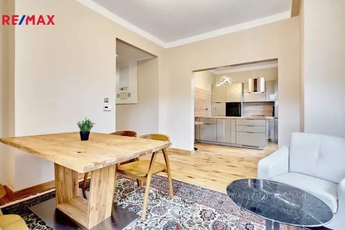 Prodej bytu 3+kk, Karlovy Vary, Sadová, 115 m2