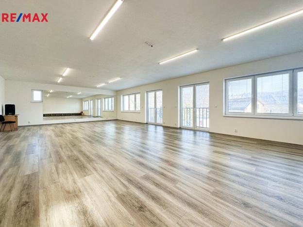 Prodej činžovního domu, Štěchovice, Krátká, 300 m2