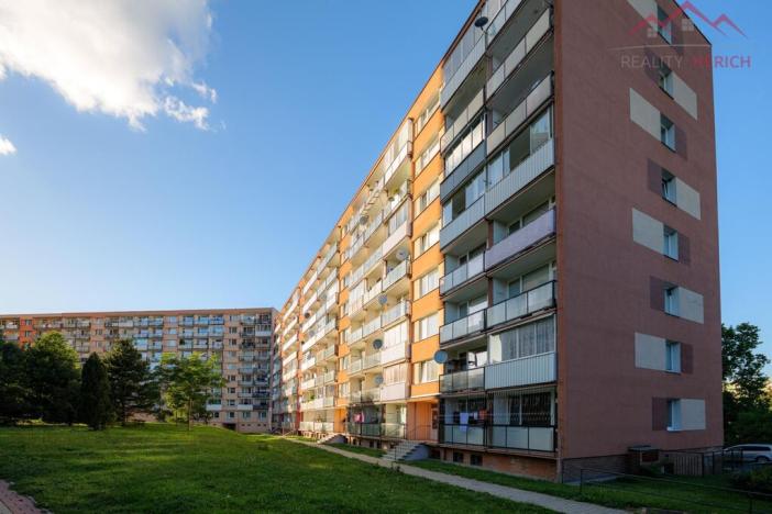 Pronájem bytu 2+1, Chomutov, Kundratická, 65 m2