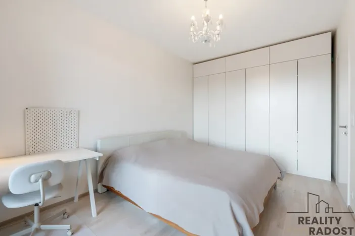 Pronájem bytu 2+kk, Praha - Holešovice, Sanderova, 65 m2