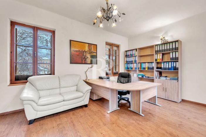 Prodej činžovního domu, Nový Bor, nám. Míru, 507 m2