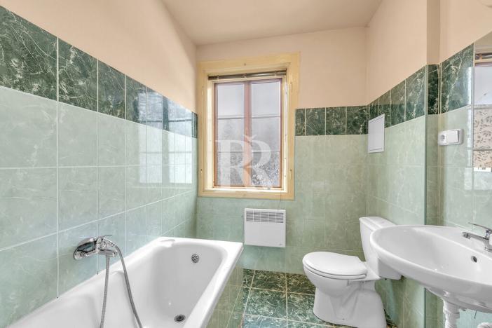 Prodej činžovního domu, Nový Bor, nám. Míru, 507 m2