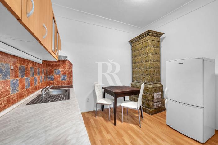 Prodej činžovního domu, Nový Bor, nám. Míru, 507 m2