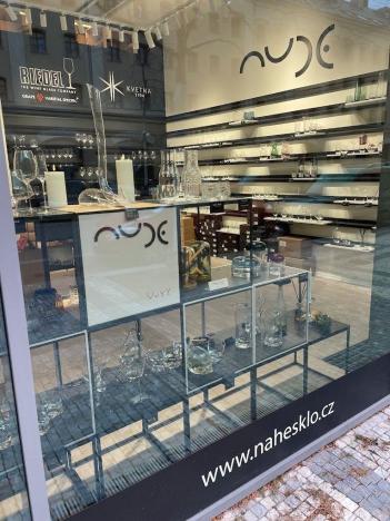 Pronájem obchodního prostoru, Praha - Karlín, Šaldova, 57 m2