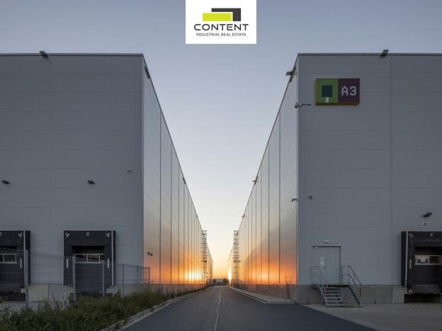 Pronájem skladu, Kozomín, 3000 m2