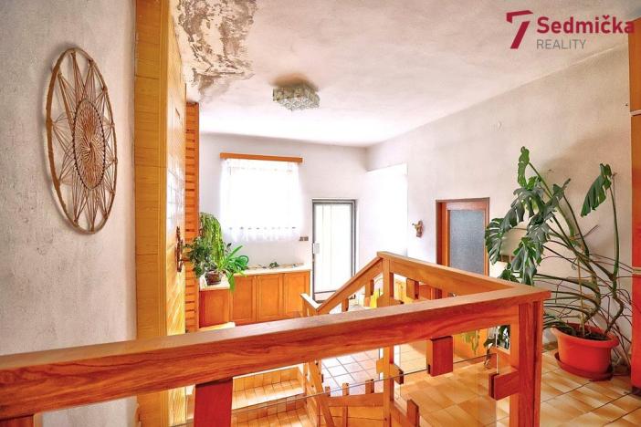 Prodej rodinného domu, Věcov, 318 m2