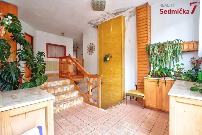 Prodej rodinného domu, Věcov, 318 m2