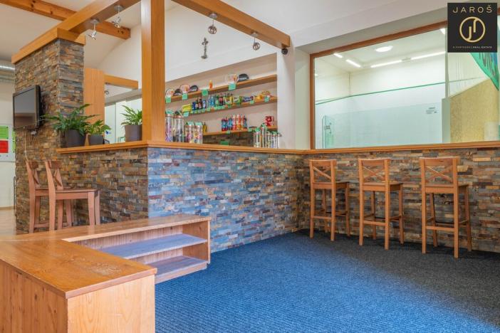 Pronájem kanceláře, Buštěhrad, Náměstí, 576 m2