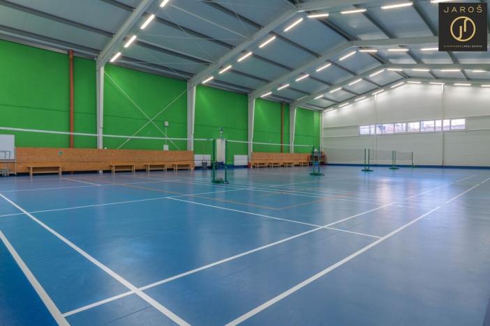 Pronájem kanceláře, Buštěhrad, Náměstí, 576 m2