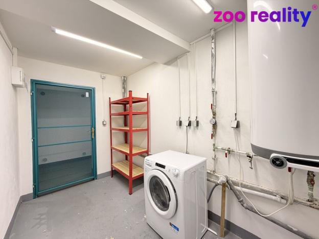 Pronájem bytu 2+kk, Chomutov, Maxima Gorkého, 45 m2