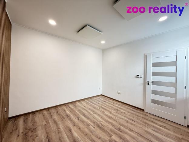 Pronájem bytu 2+kk, Chomutov, Maxima Gorkého, 45 m2