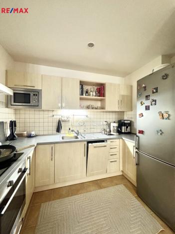 Pronájem bytu 2+kk, Karlovy Vary, Jateční, 49 m2