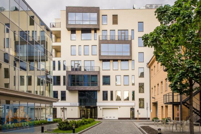 Pronájem kanceláře, Praha - Karlín, Sokolovská, 150 m2