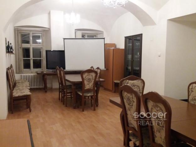 Pronájem kanceláře, Praha - Bubeneč, Na Zátorce, 27 m2