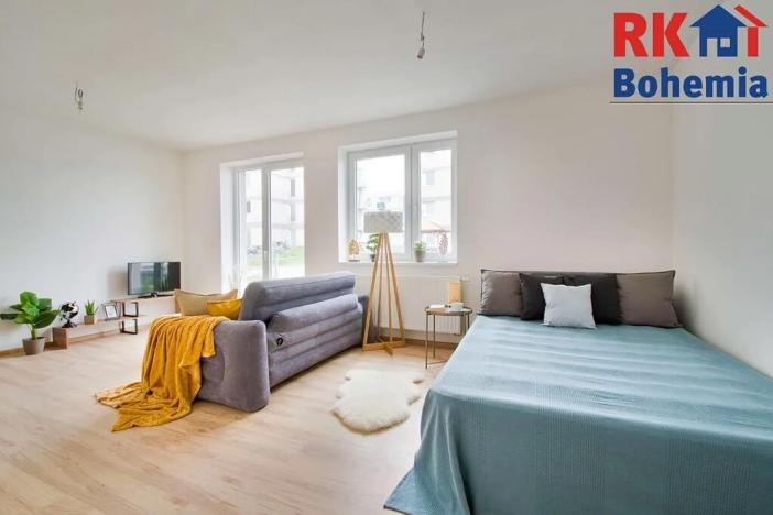 Prodej bytu 1+kk, Cerhenice, Za Cukrovarem, 37 m2