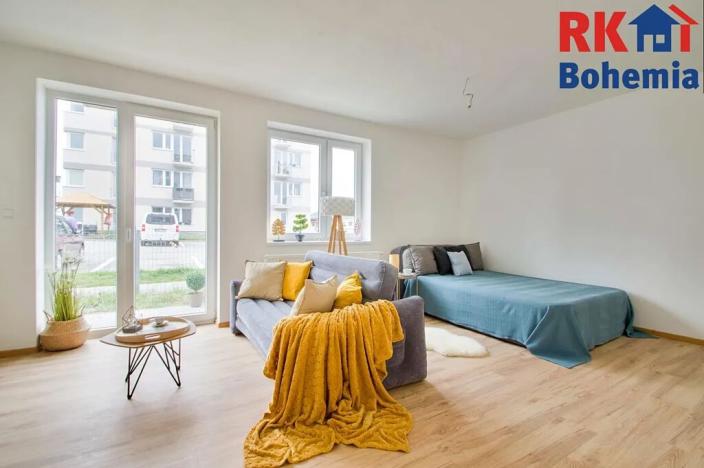 Prodej bytu 1+kk, Cerhenice, Za Cukrovarem, 37 m2