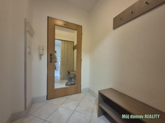 Pronájem bytu 2+kk, Praha - Smíchov, U Santošky, 50 m2