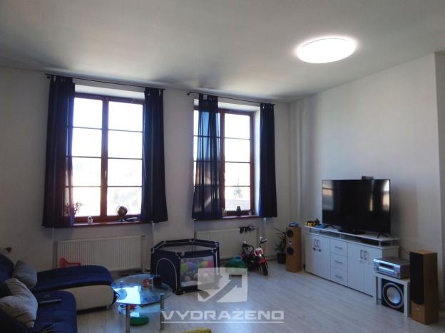 Prodej obchodního prostoru, Dolní Kounice, Hlavní, 400 m2