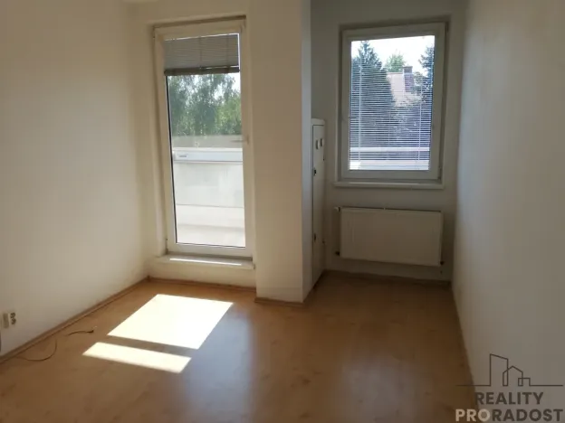 Pronájem bytu 2+kk, Olomouc, Handkeho, 45 m2