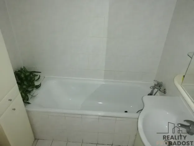 Pronájem bytu 2+kk, Olomouc, Handkeho, 45 m2