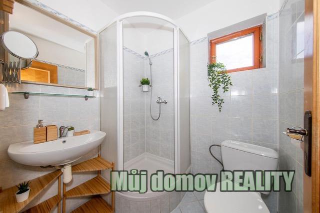Pronájem bytu 2+kk, Praha - Smíchov, U Santošky, 50 m2