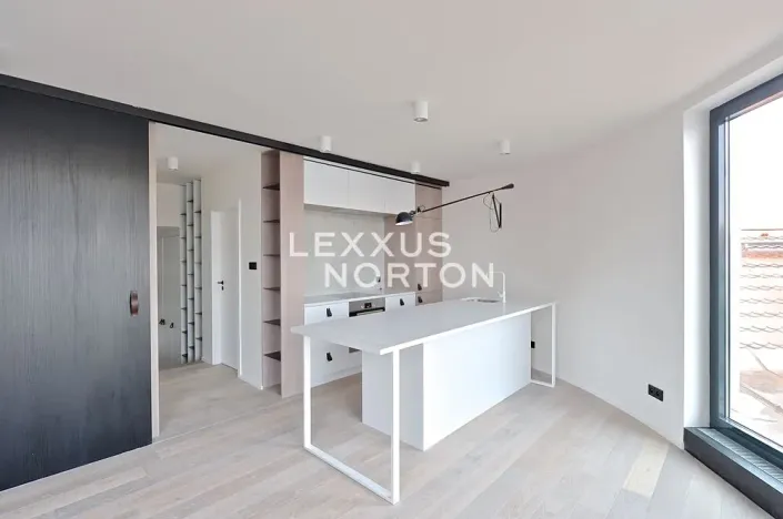 Pronájem bytu 2+kk, Praha - Vinohrady, náměstí Jiřího z Poděbrad, 60 m2