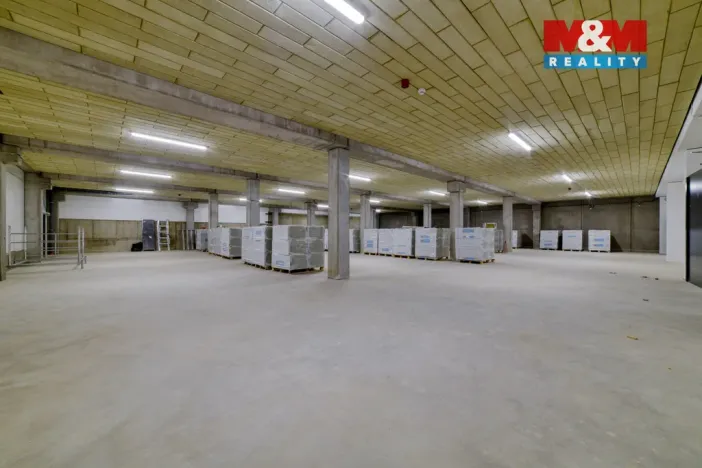 Pronájem skladu, Cheb, Karlova, 2200 m2