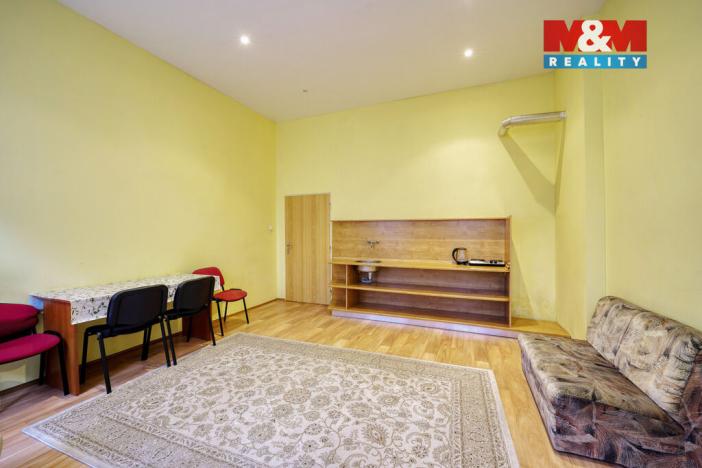 Prodej kanceláře, Karlovy Vary, Zámecký vrch, 72 m2