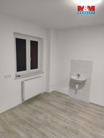 Pronájem obchodního prostoru, Kravaře, Opavská, 23 m2