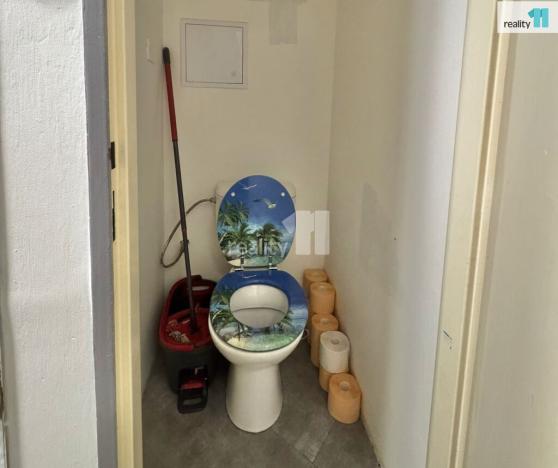 Pronájem bytu 2+kk, Praha - Modřany, K Vystrkovu, 54 m2