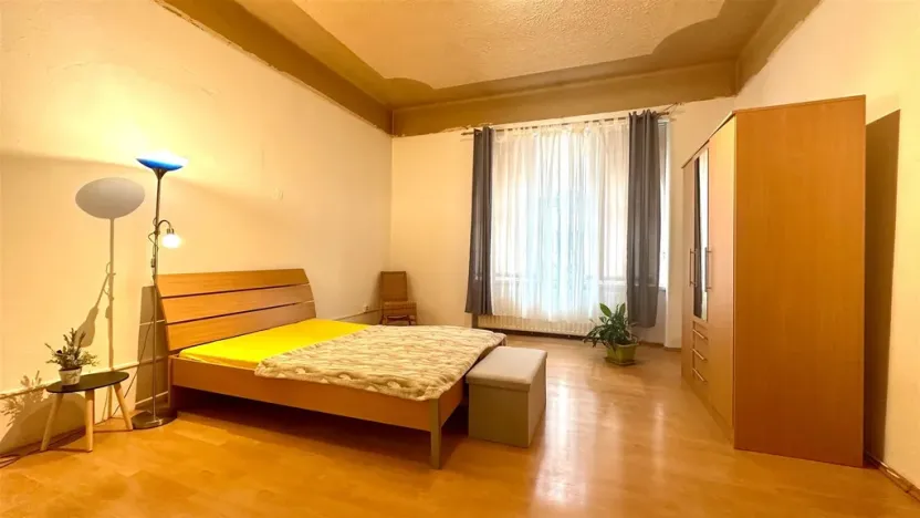 Prodej bytu 3+1, Cheb, Valdštejnova, 82 m2