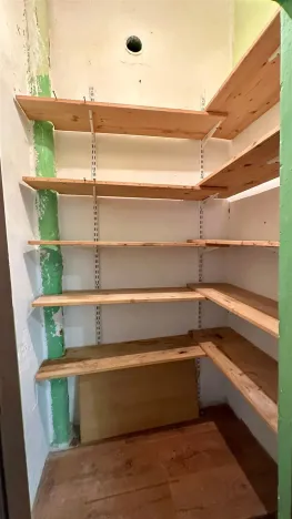 Prodej bytu 3+1, Cheb, Valdštejnova, 82 m2