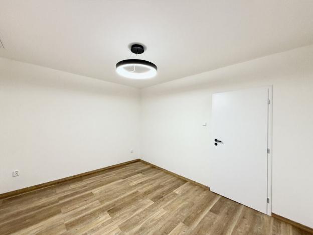 Pronájem bytu 4+kk, Jablonec nad Nisou - Mšeno nad Nisou, S. K. Neumanna, 74 m2