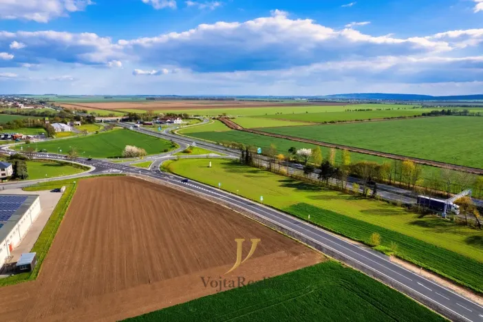 Prodej komerčního pozemku, Litovel - Unčovice, 5727 m2