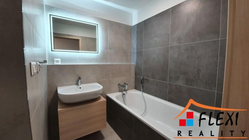 Pronájem bytu 2+kk, Frýdek-Místek, Nové Dvory-Podhůří, 61 m2