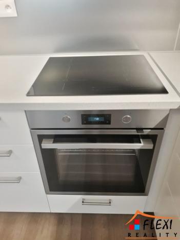 Pronájem bytu 2+kk, Frýdek-Místek, Nové Dvory-Podhůří, 61 m2