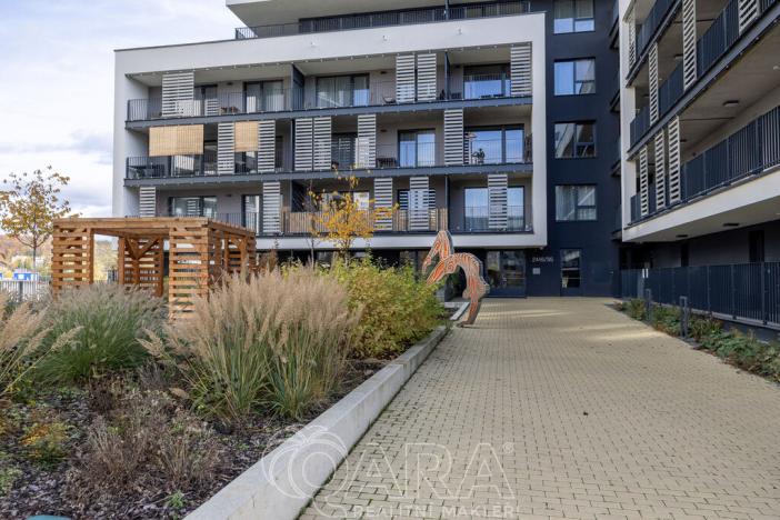 Pronájem bytu 3+kk, Praha - Modřany, Mezi vodami, 87 m2