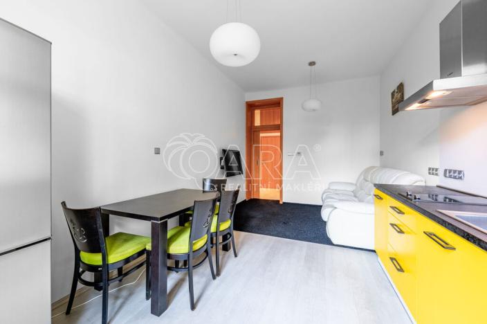 Pronájem bytu 2+kk, Praha - Vinohrady, Na Folimance, 53 m2