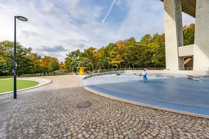 Pronájem bytu 2+kk, Praha - Vinohrady, Na Folimance, 53 m2