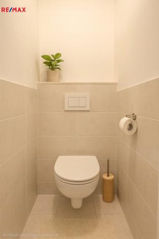 Prodej bytu 2+1, Praha - Suchdol, Kamýcká, 48 m2