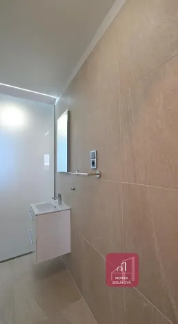 Pronájem bytu 1+1, Mokrá-Horákov, 40 m2