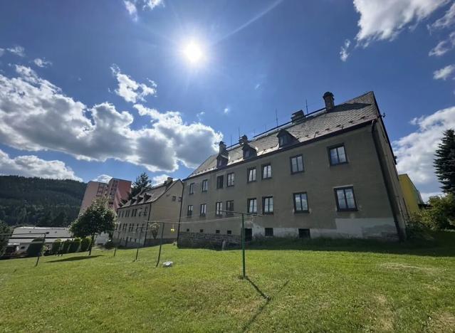 Prodej bytu 4+1, Tanvald, U Stadionu, 78 m2