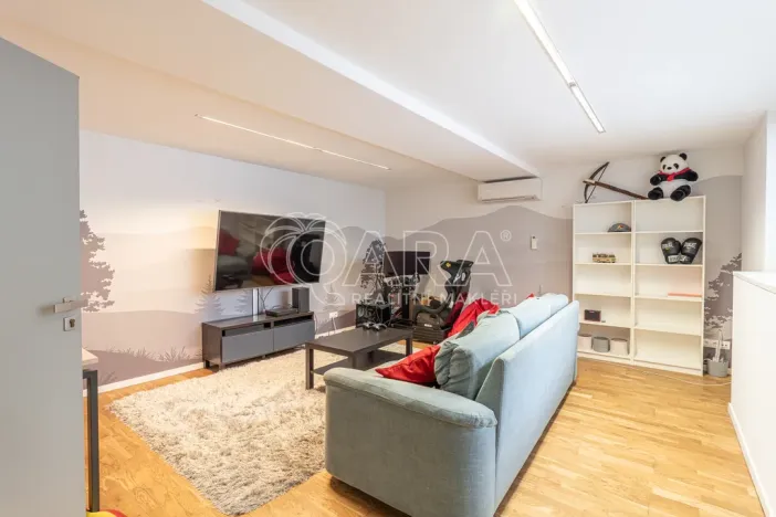 Prodej kanceláře, Praha - Žižkov, Prokopova, 347 m2