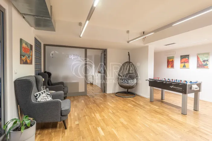 Prodej kanceláře, Praha - Žižkov, Prokopova, 347 m2