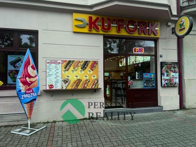 Pronájem restaurace, Praha - Nusle, náměstí Generála Kutlvašra, 300 m2