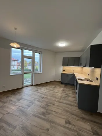 Pronájem bytu 2+1, Olomouc - Hodolany, Holická, 63 m2