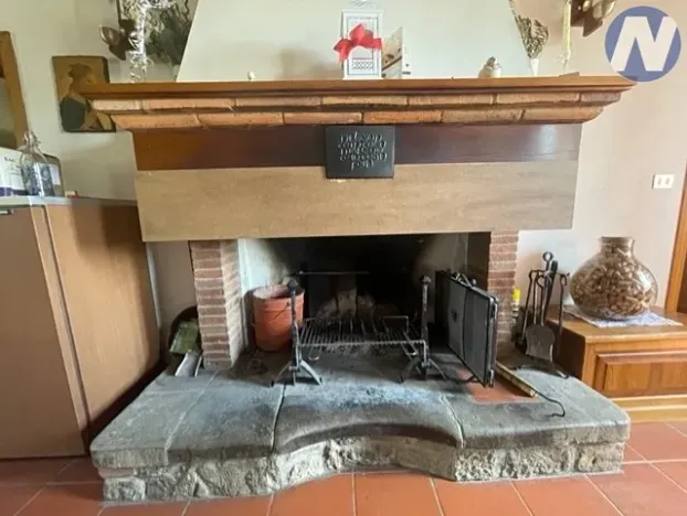 Prodej zemědělské usedlosti, Arezzo, Itálie, 300 m2