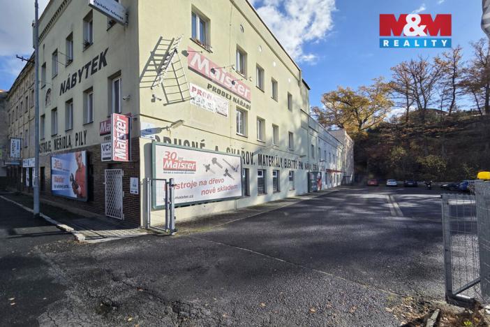 Pronájem obchodního prostoru, Karlovy Vary - Doubí, Studentská, 157 m2